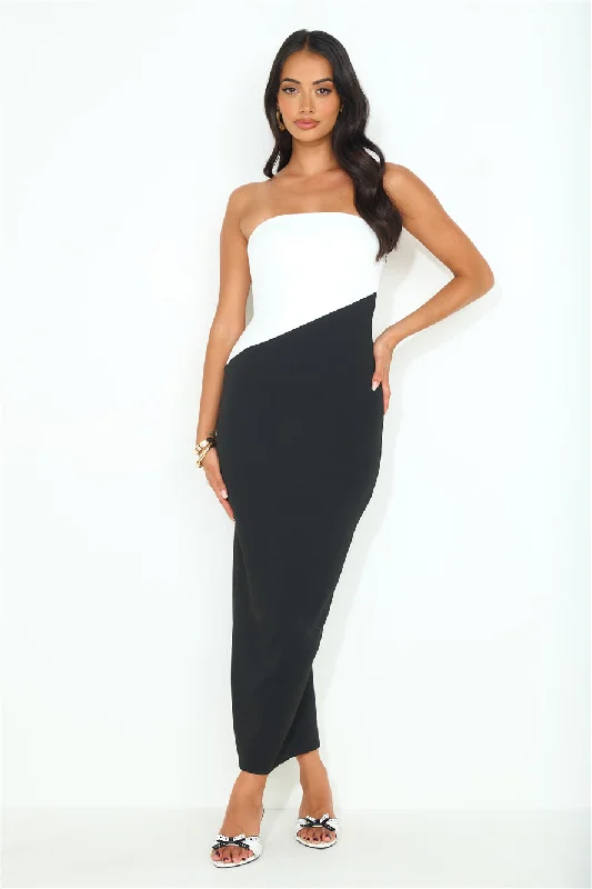 It's Important Strapless Midi Dress Black