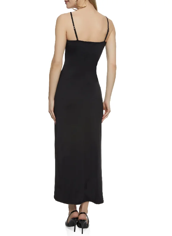 Solid Scoop Neck Sleeveless Maxi Dress