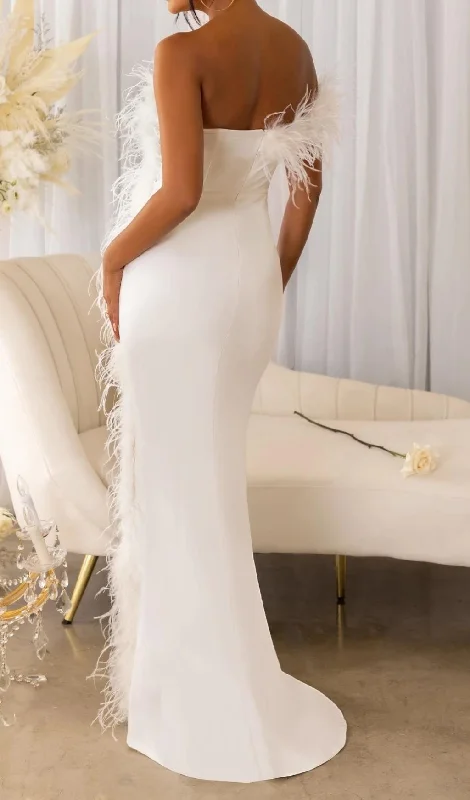 FEATHER STRAPLESS MAXI DRESS IN WHITE