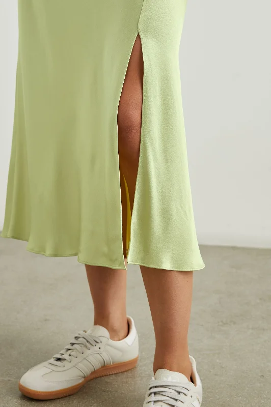 MAYA SKIRT - PISTACHIO