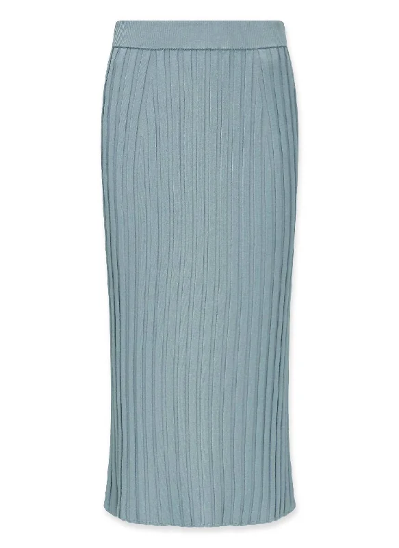 Satiny Ribbed Skirt In Dusty Blue