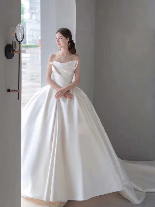 Seasonal Sale – Shop Now!Strapless Popular Bridal Gowns, 2020 Newest Wedding Dresses, A-line Wedding Dresses Seasonal Sale – Shop Now!Strapless Popular Bridal Gowns, 2020 Newest Wedding Dresses, A-line Wedding Dresses