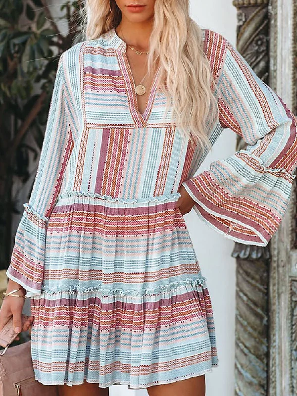 Savings You Can’t Ignore!Striped Print V-Neck Long Sleeve Dress